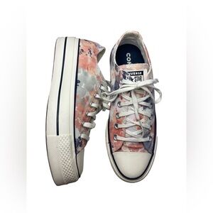 Converse Women's Chuck Taylor All Star Platform Low "Washed Florals" sneakers